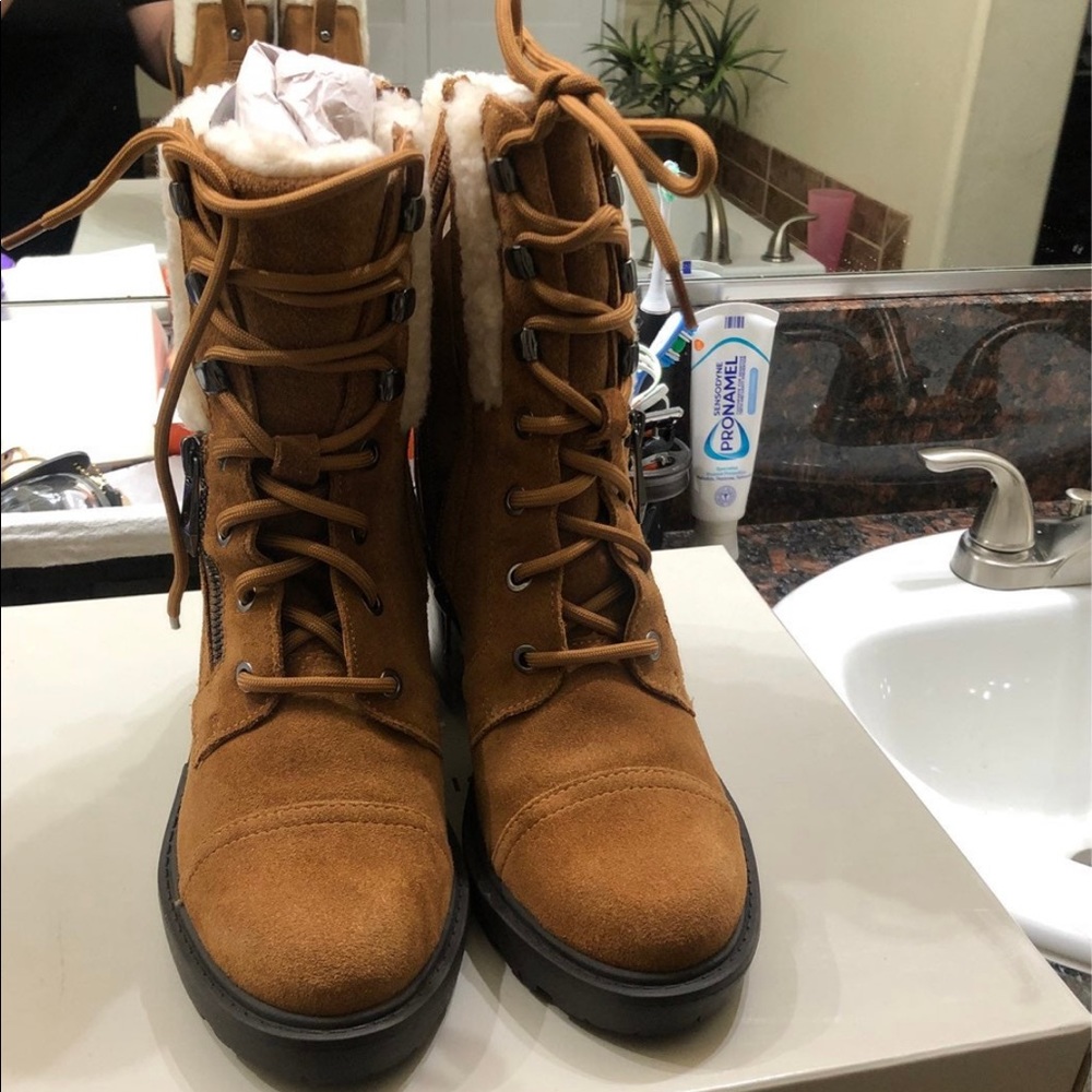 Marc Fisher boots new